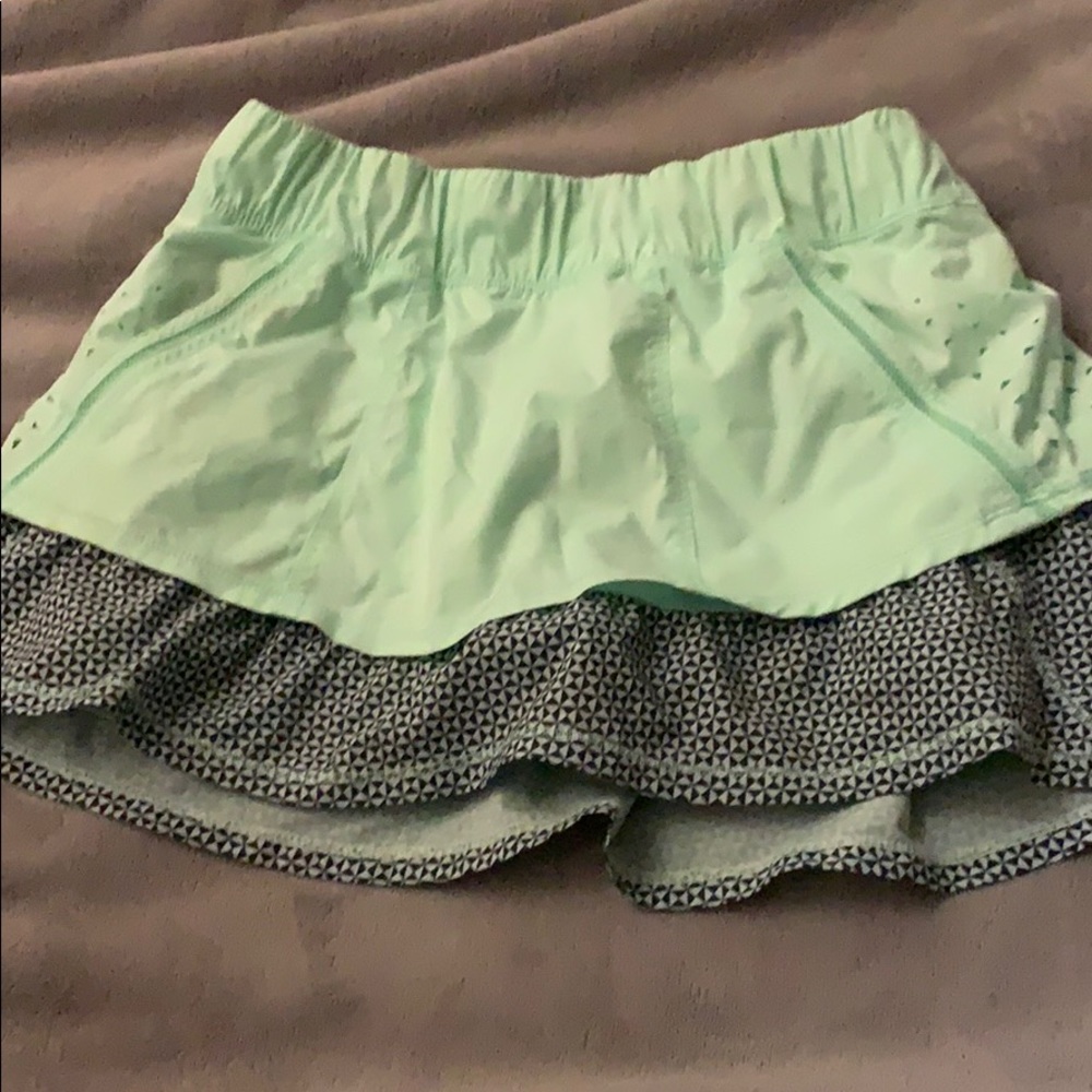 Lululemon Pace Setter skort lime green size 4